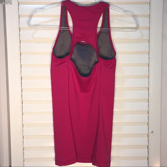 Nike Dri-Fit Tank - Picture 3 of 4